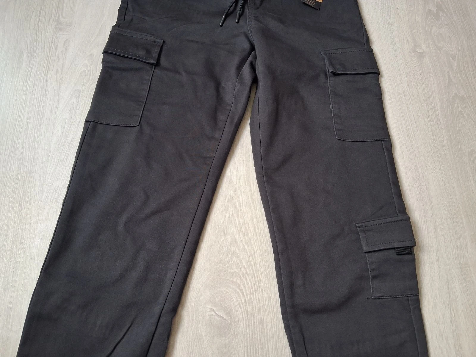 Calça Cargo Jogger Kiabi Cinza Antracita PP / 16 anos (Nova) – photo 4